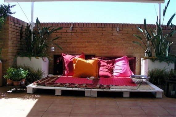 Outdoors Pallet Sofa