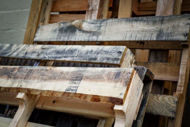 Preparing Pallets for Upcycling – All You Need to Know Guide