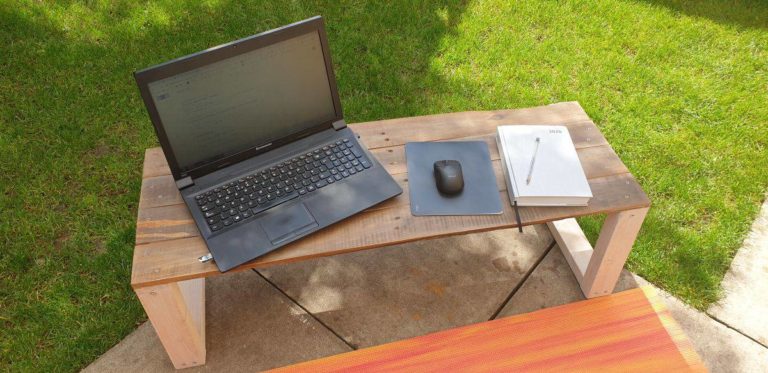 DIY Laptop Desk/Stand- Easy Reclaimed Wood Project